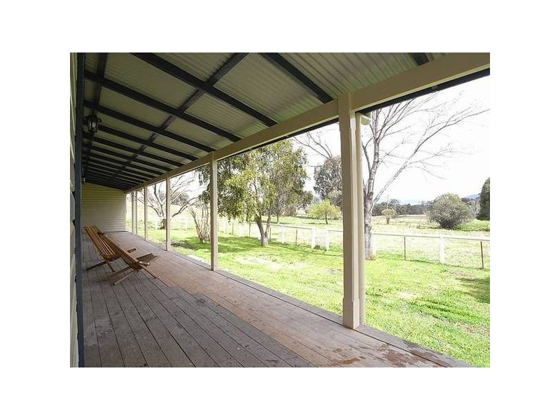 852 Timor Road, Blandford NSW 2338