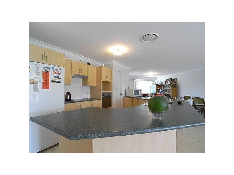 27 Bimbadeen Drive, Muswellbrook NSW 2333