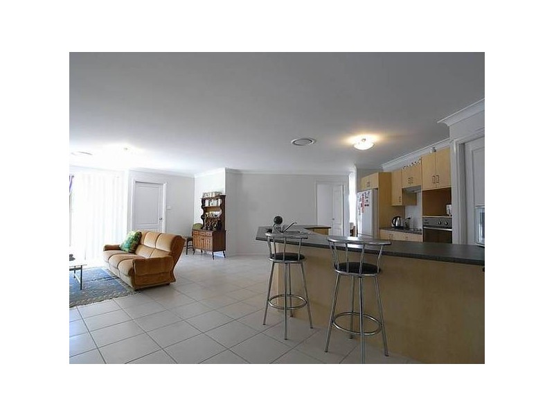 27 Bimbadeen Drive, Muswellbrook NSW 2333