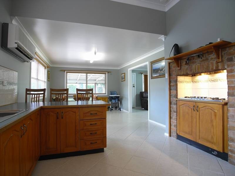 4 Dart Street, Aberdeen NSW 2336