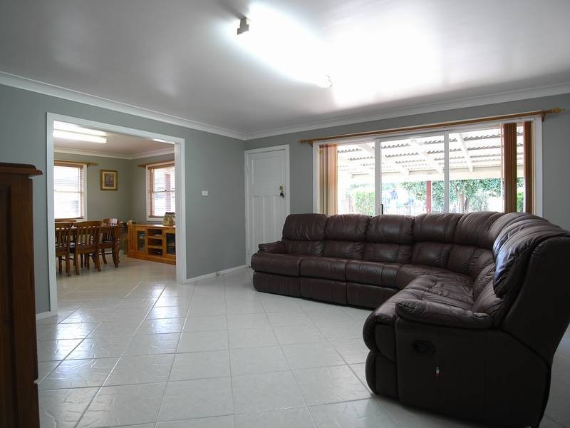 4 Dart Street, Aberdeen NSW 2336