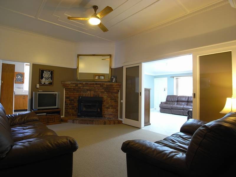 4 Dart Street, Aberdeen NSW 2336