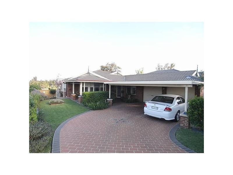 16 Fitzgerald Ave, Muswellbrook NSW 2333