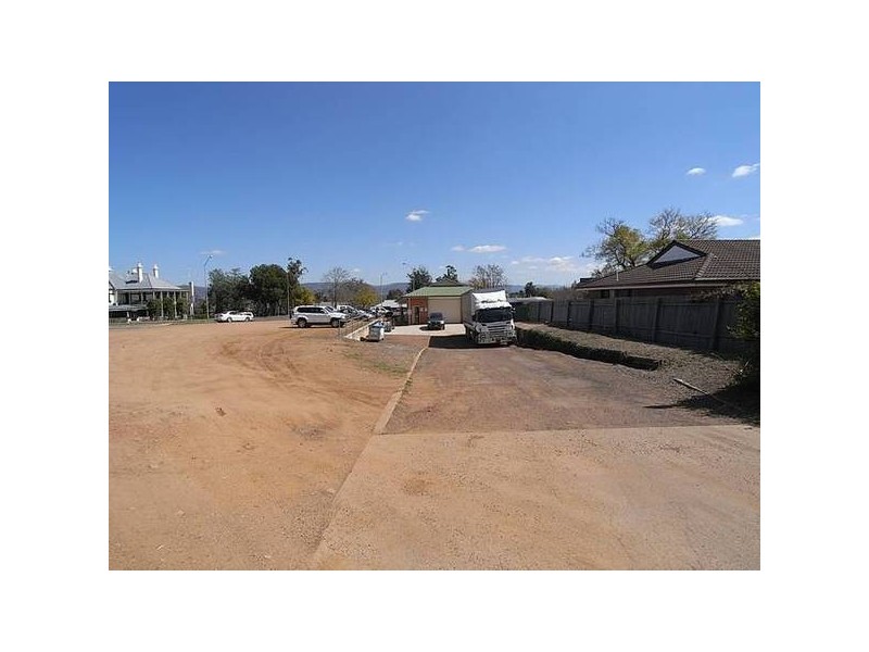230 Kelly St, Scone NSW 2337