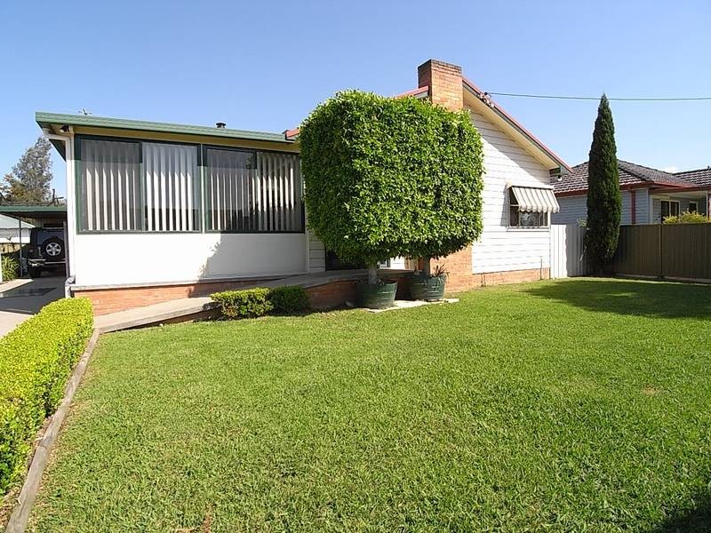 34 Lorne Street, Muswellbrook NSW 2333
