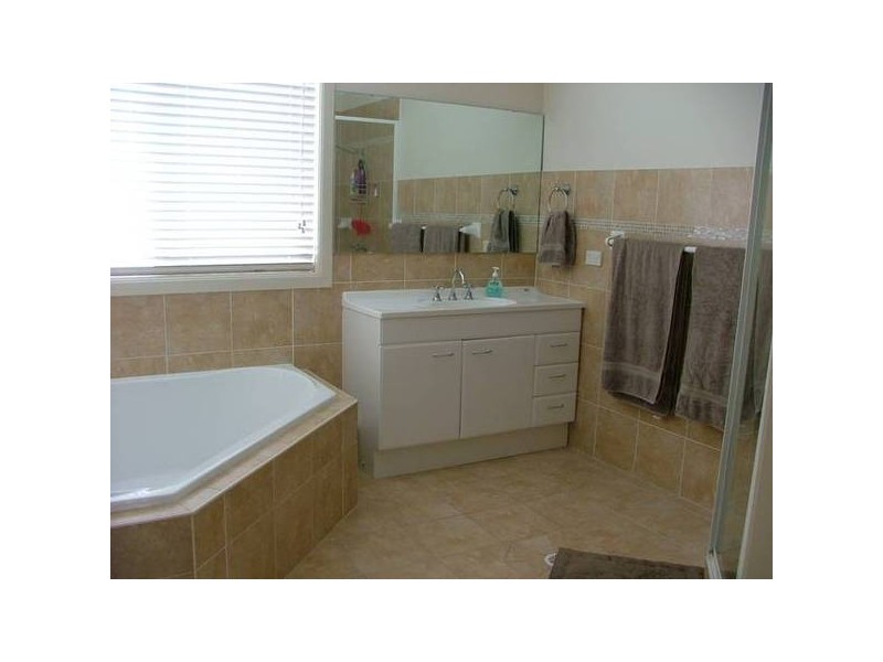 20 Hakea Drive, Muswellbrook NSW 2333