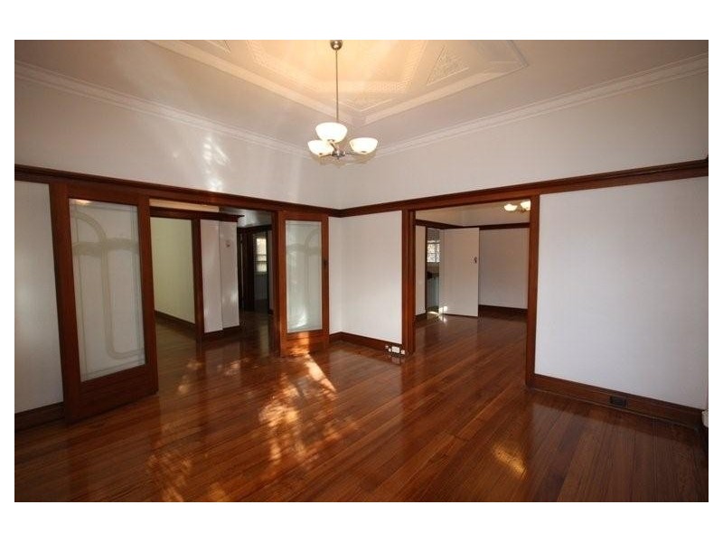 13 Rose St, Bentleigh VIC 3204