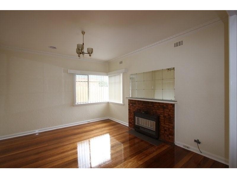 55 East Boundary Rd, Bentleigh East VIC 3165