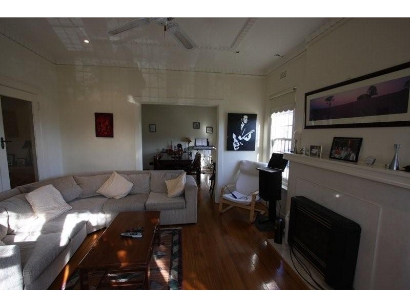 9/180 Church St, Brighton VIC 3186