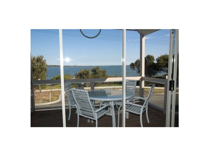 6 & 7/44 Metung Rd, Metung VIC 3904