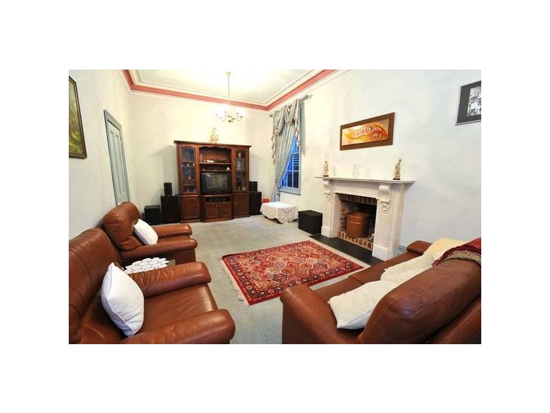 77 Chatsworth Road, Prahran VIC 3181