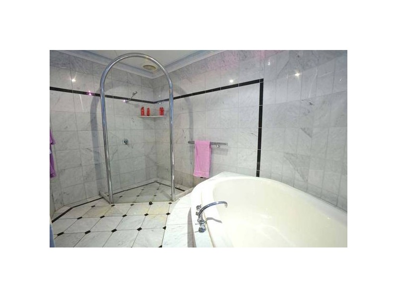 77 Chatsworth Road, Prahran VIC 3181