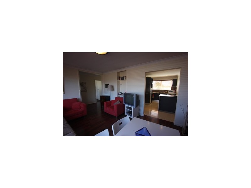 8/12 Bartlett Street, Hampton East VIC 3188