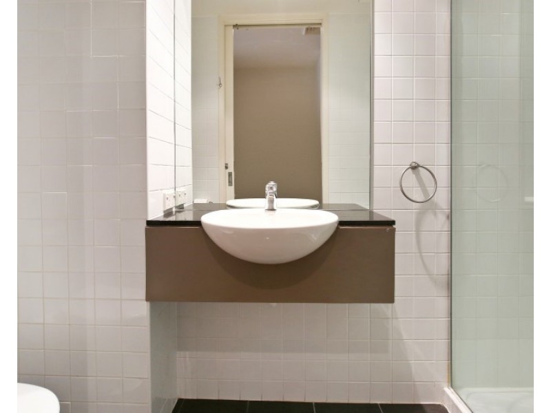 1108/325 Collins Street, Melbourne VIC 3000