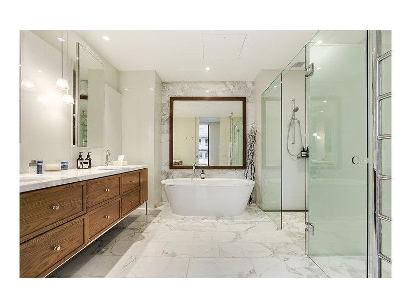 102/150 Clarendon Street, East Melbourne VIC 3002