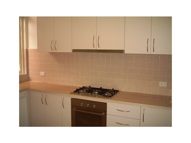 1/18 Queens Road, Melbourne VIC 3000