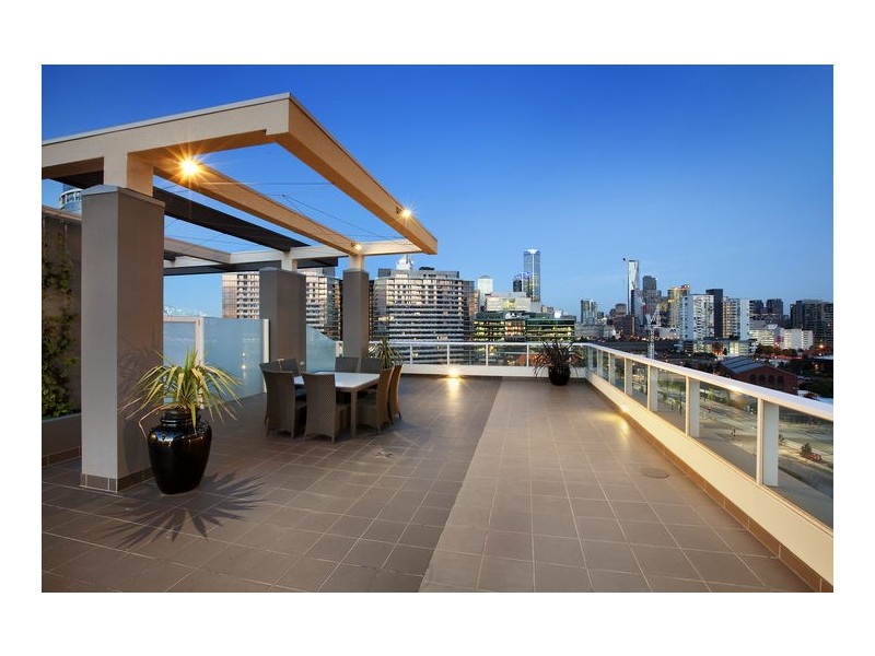 904/1 Encounter Way, Docklands VIC 3008