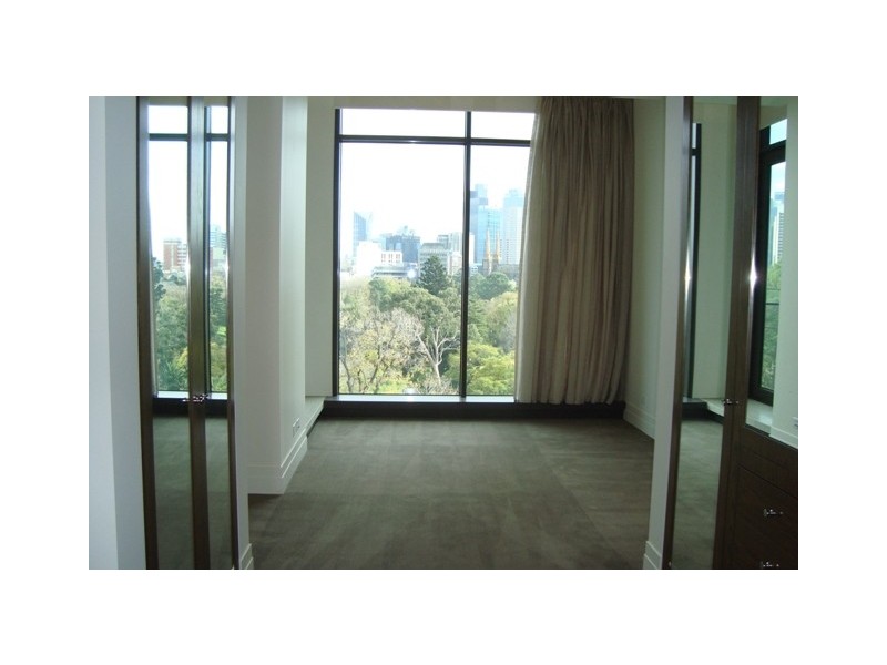 504/150 Clarendon Street, East Melbourne VIC 3002