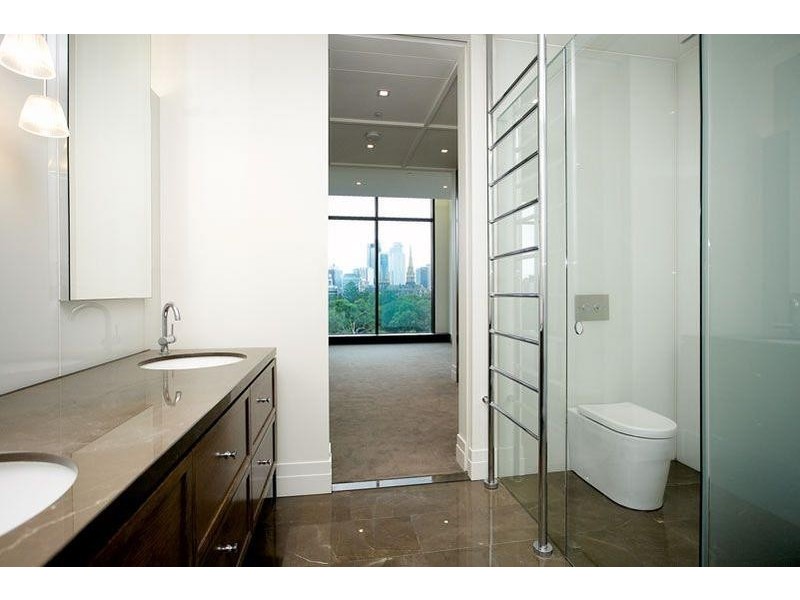 504/150 Clarendon Street, East Melbourne VIC 3002