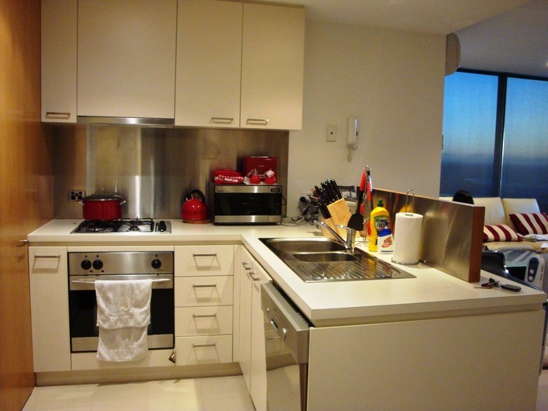 2208/15 Caravel Lane, Docklands VIC 3008