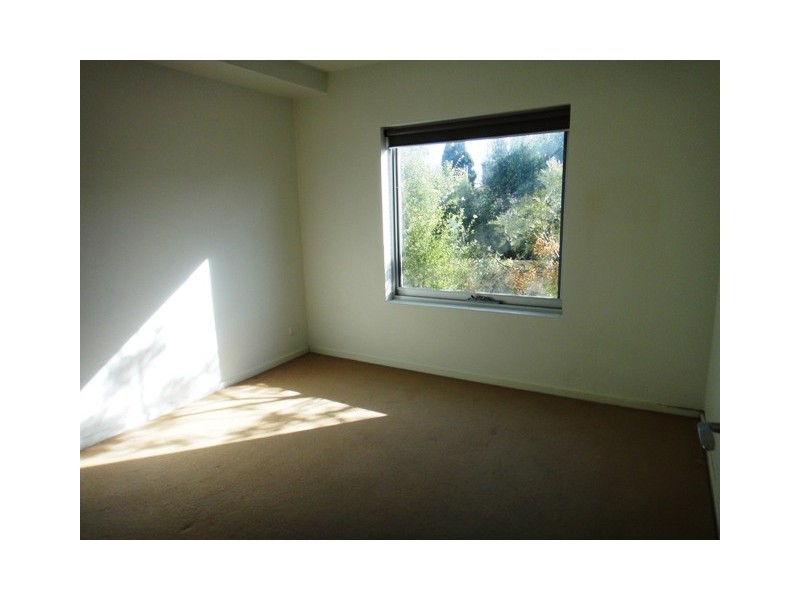 2/157 Epsom Road, Ascot Vale VIC 3032