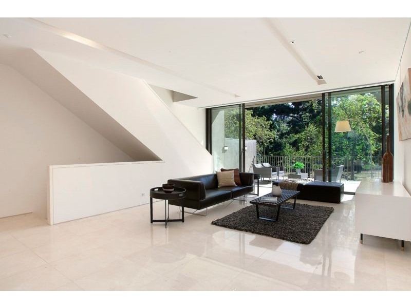 129 Wellington Parade South, East Melbourne VIC 3002