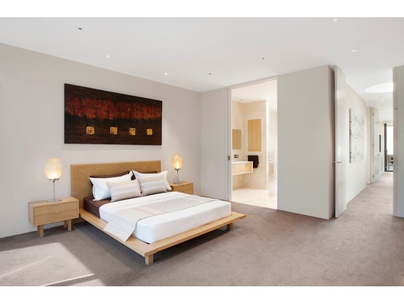 129 Wellington Parade South, East Melbourne VIC 3002