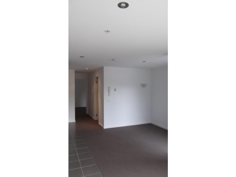 11/233 Dandenong Road, Windsor VIC 3181