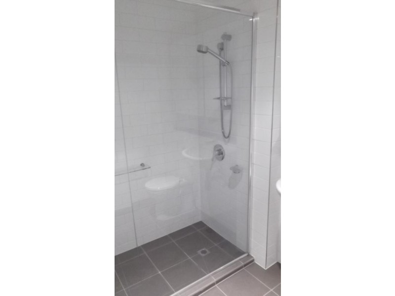 11/233 Dandenong Road, Windsor VIC 3181