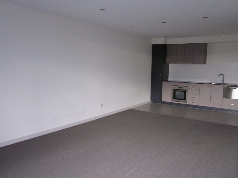 42/114 Mason Street, Newport VIC 3015