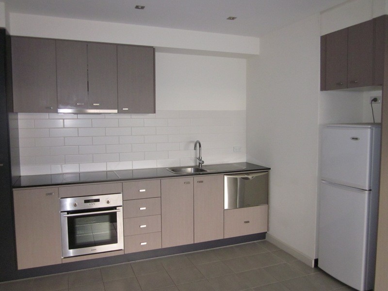 42/114 Mason Street, Newport VIC 3015