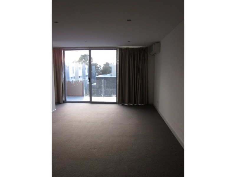 42/114 Mason Street, Newport VIC 3015