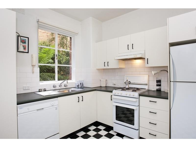 22/58 Queens Road, Melbourne VIC 3000