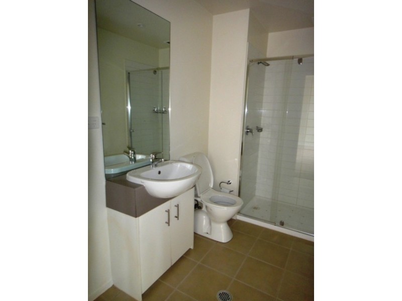 3/68 Altona Street, Kensington VIC 3031