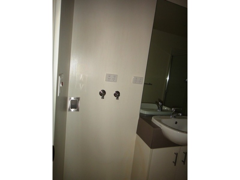 3/68 Altona Street, Kensington VIC 3031