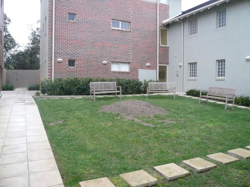 4/60-62 Harp Road, Kew VIC 3101