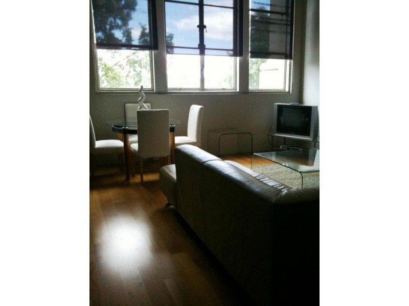 8/60 Flinders Street, Melbourne VIC 3000