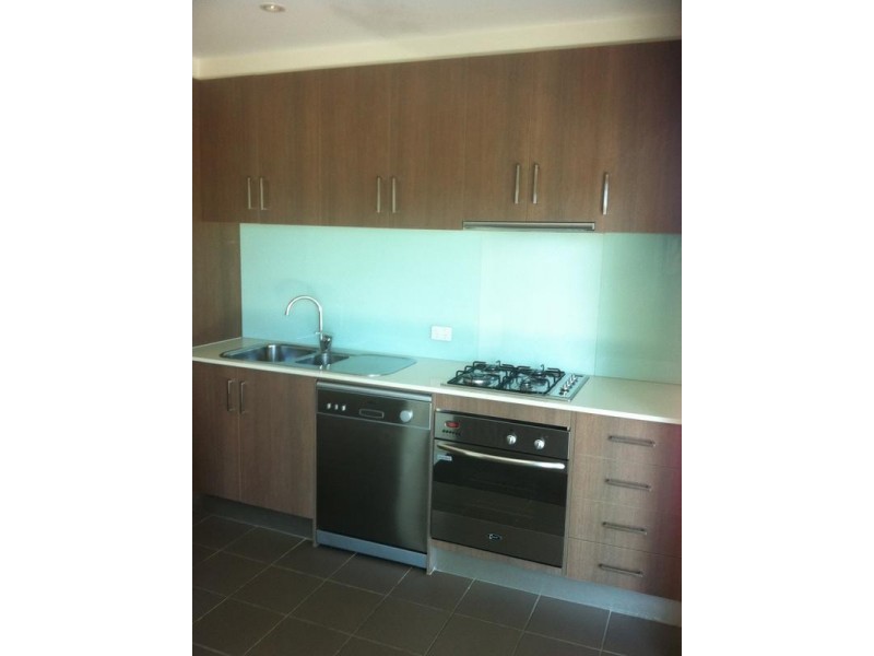 410/83 Queens Road, Melbourne VIC 3000