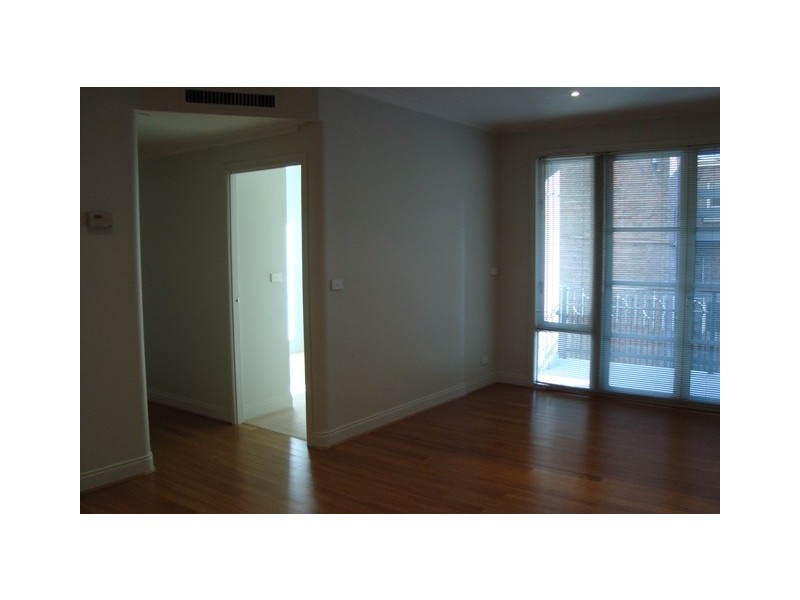 19/190 Albert Street, East Melbourne VIC 3002