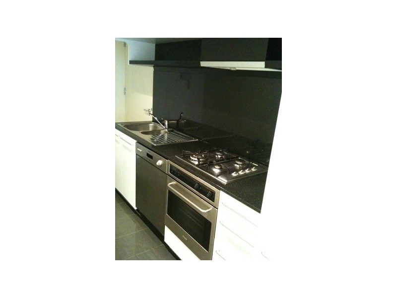 2205/22-40 Wills Street, Melbourne VIC 3000