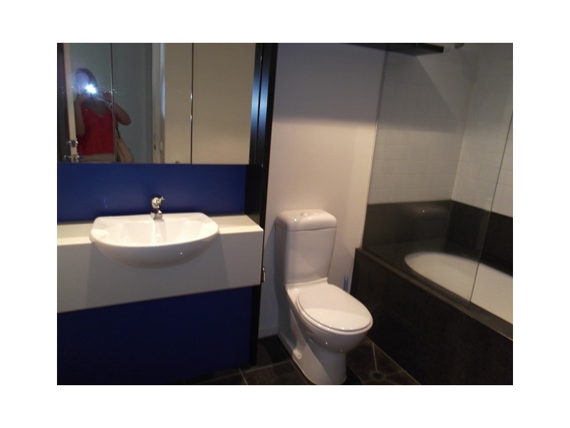 207/459 Royal Parade, Parkville VIC 3052