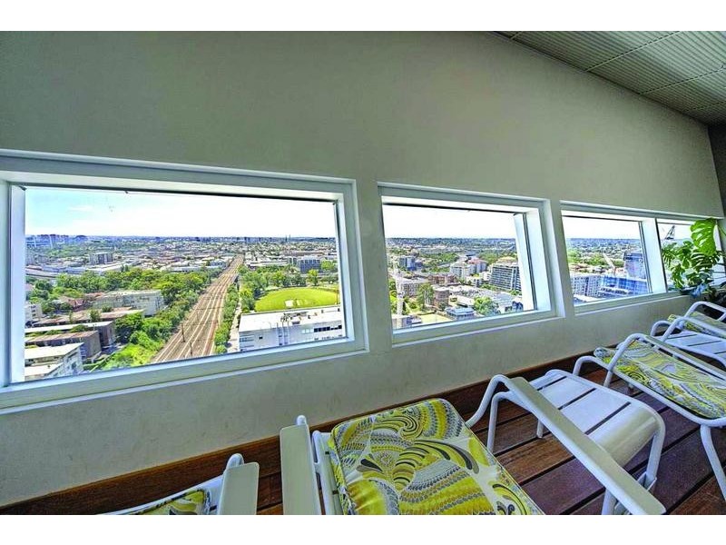 2002/7 Yarra Street, South Yarra VIC 3141