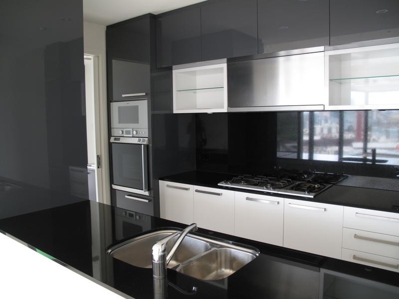 3301/7 Riverside Quay, Southbank VIC 3006