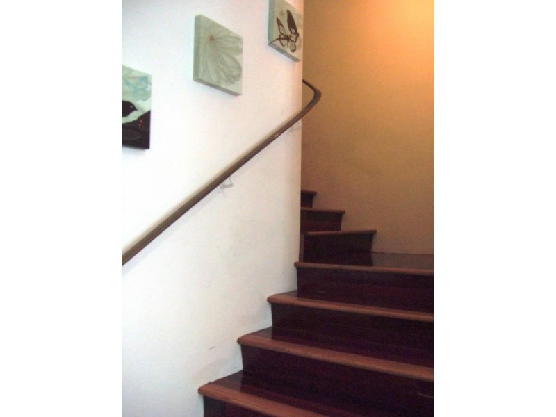 2B/29 Queens Rd, Melbourne VIC 3004