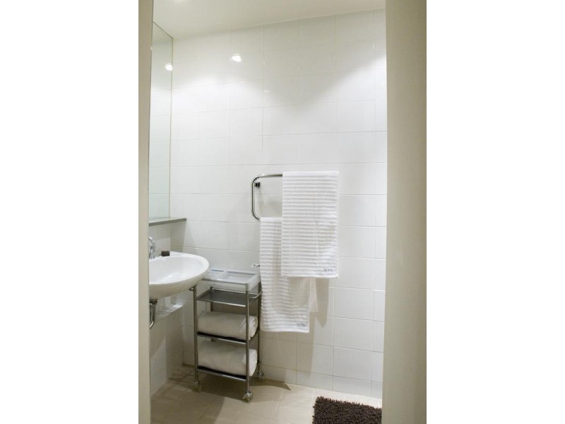 1/53 Wellington Street, St Kilda VIC 3182