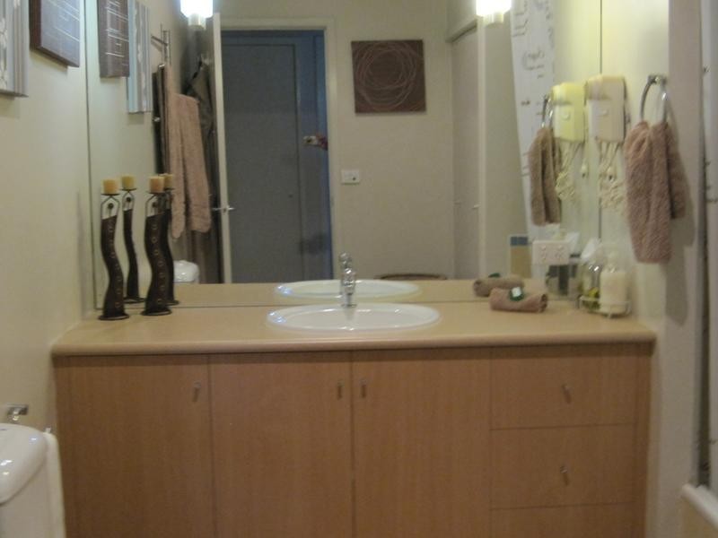 9/398 La Trobe Street, Melbourne VIC 3000