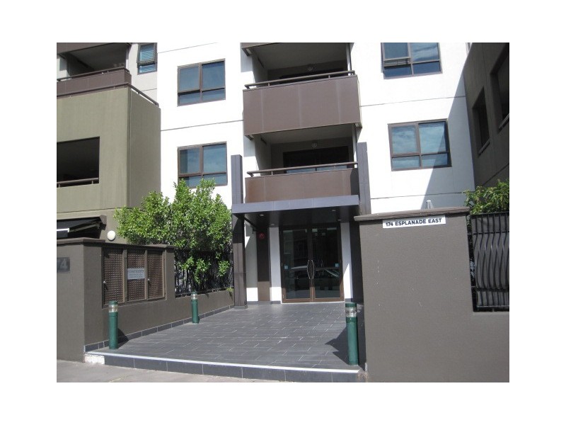 39/174 Esplanade East, Port Melbourne VIC 3207