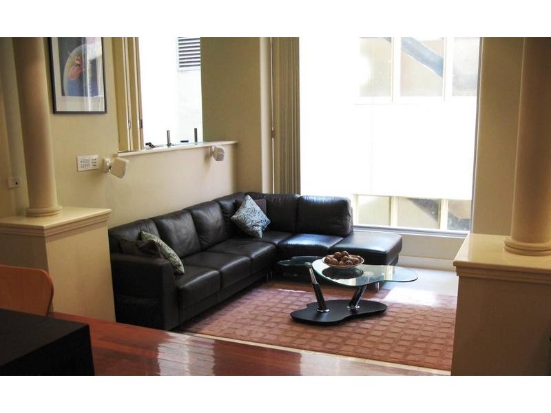 3B/5 Mill Place, Melbourne VIC 3000