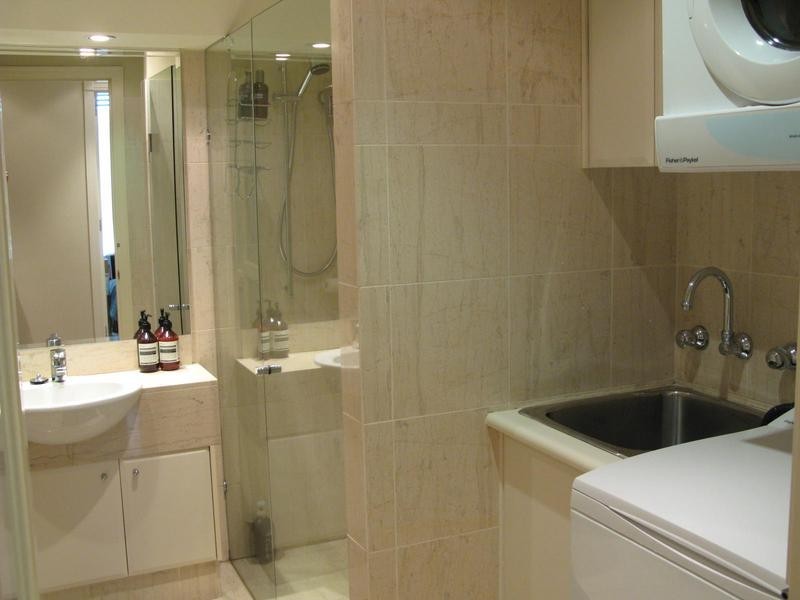 3B/5 Mill Place, Melbourne VIC 3000