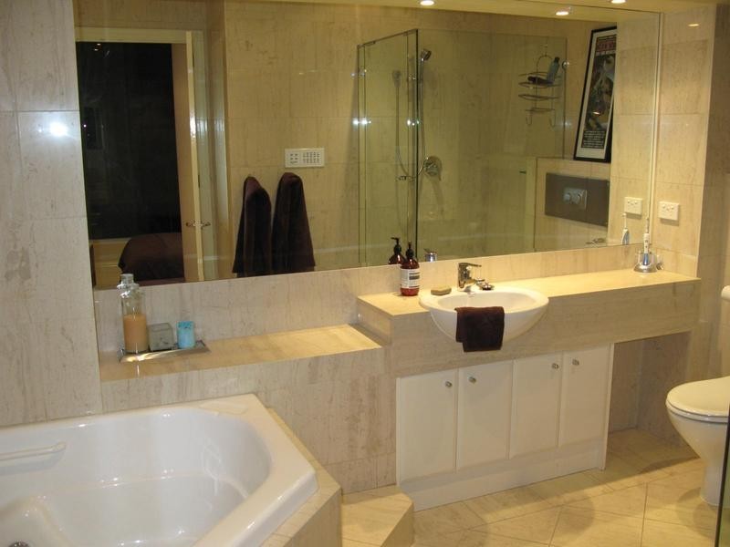 3B/5 Mill Place, Melbourne VIC 3000